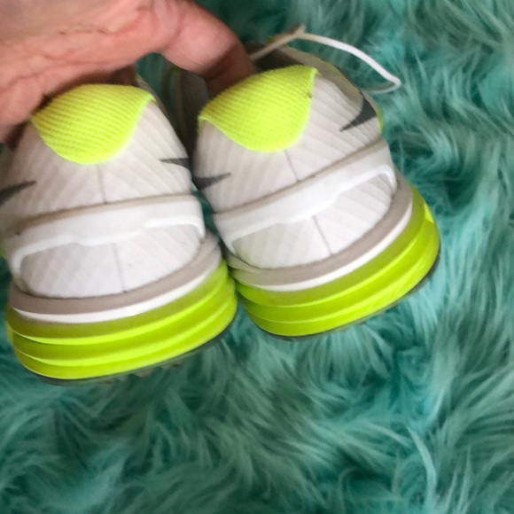 Shoes - Picture 3 of 5